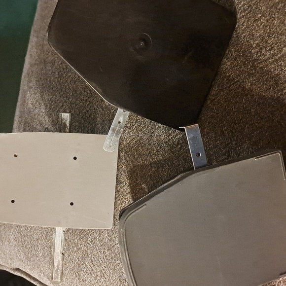 ACCO Two Hole Punch - Picture 3 of 3